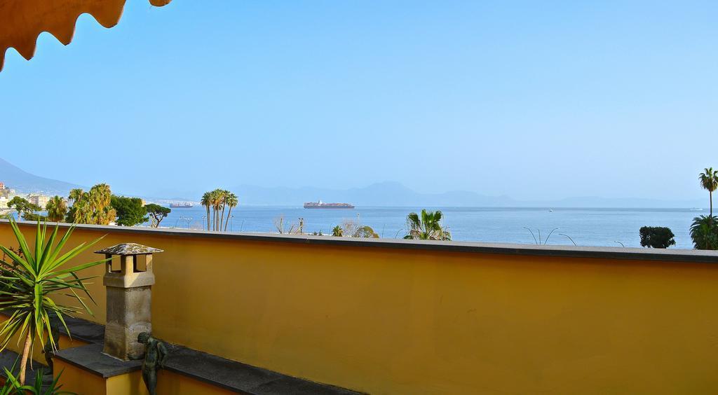 Bed And Breakfast Riviera Di Chiaia Turrisi 那不勒斯 外观 照片
